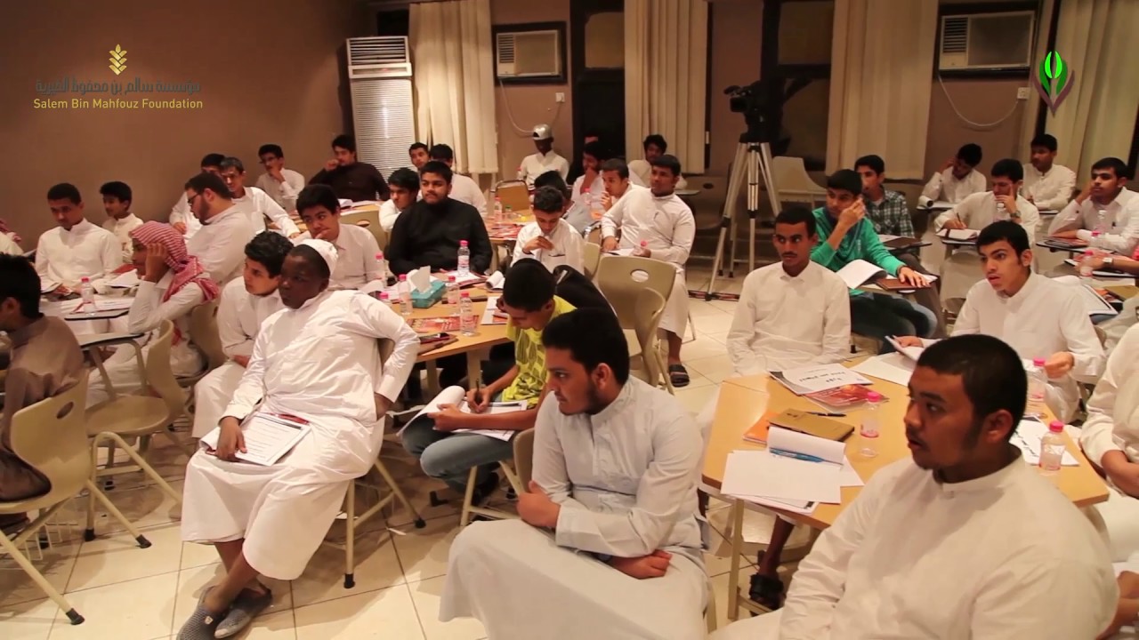 تقرير دورات التأهيل لسوق العمل بلجنة التنمية الاجتماعية ببطحاء قريش